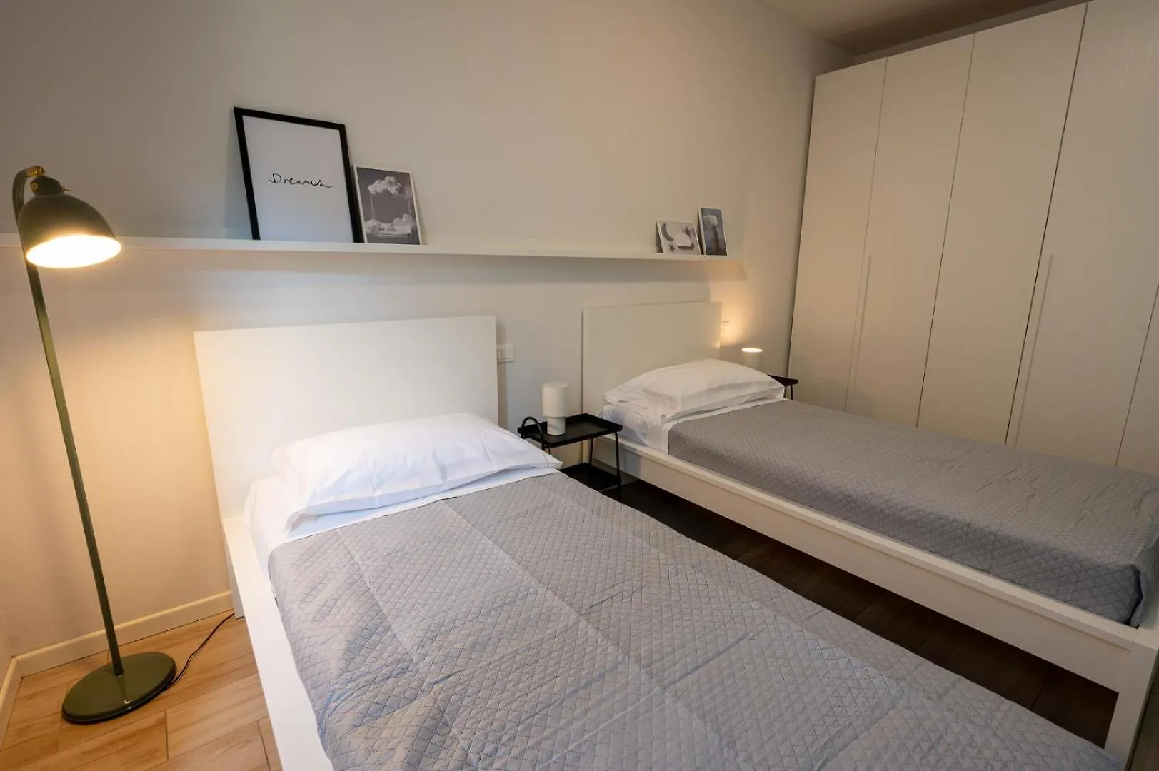 Italian Vacation Homes - Easy Living Iseo Lake Predore 0*,